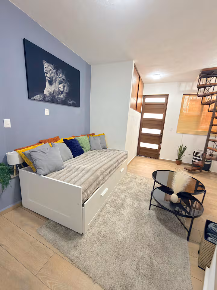Loft de 2 pisos + proyector · Av. Ámsterdam, Condesa
