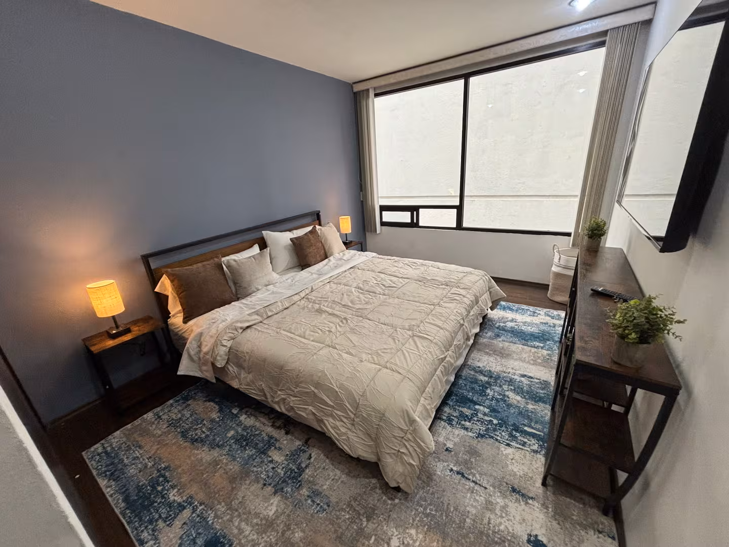 Condominio de 2 dormitorios en Condesa con gimnasio y azotea