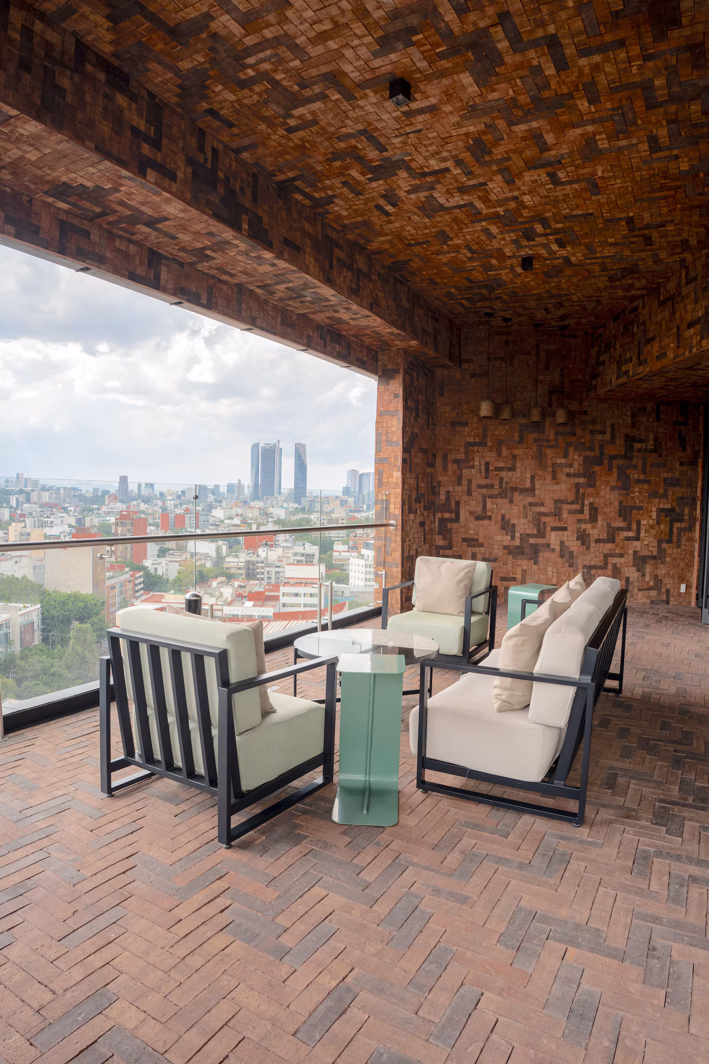 Luxury 2BR en Condesa · Amenidades resort 225